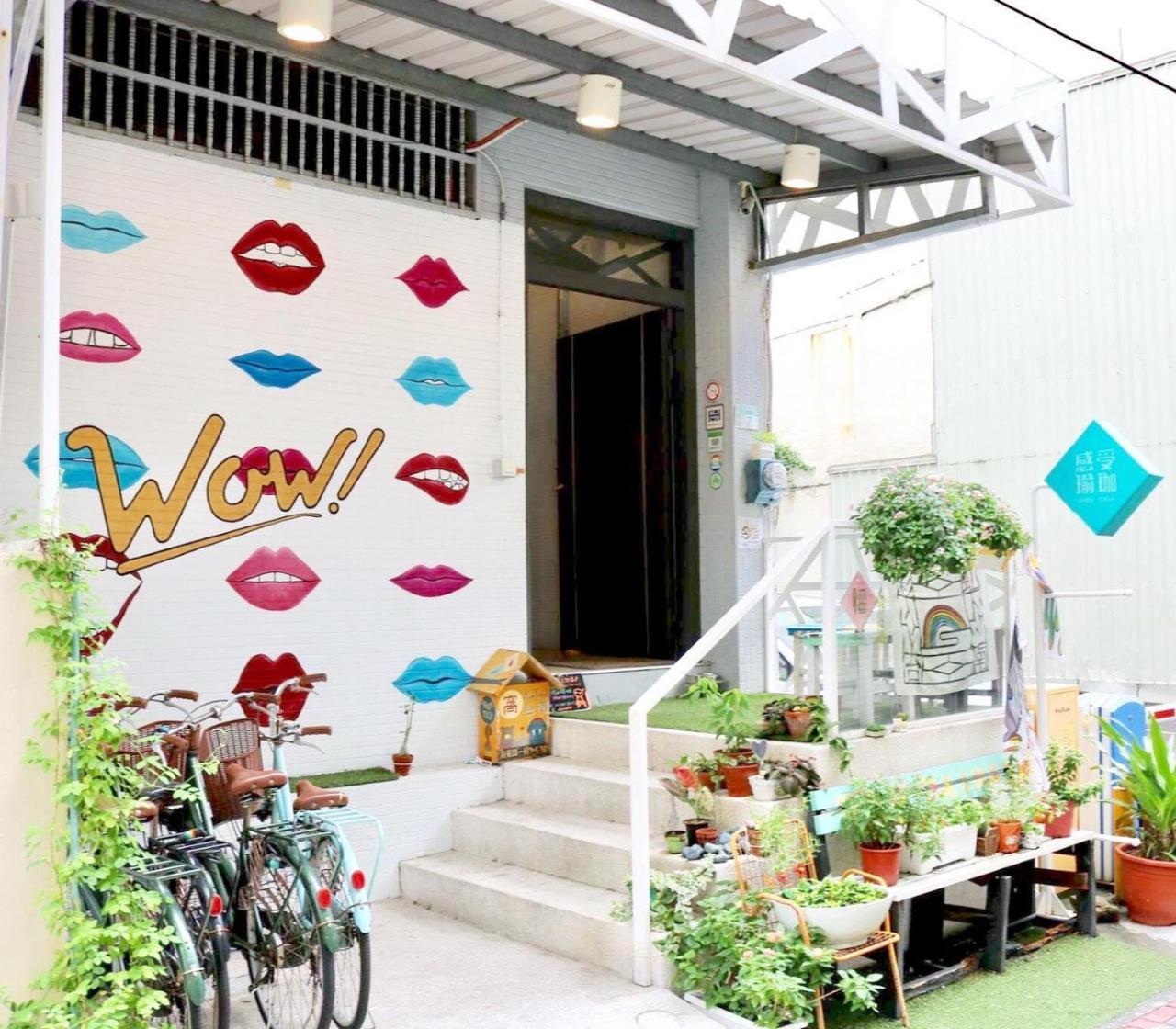 Wow Tainan Hostel Buitenkant foto